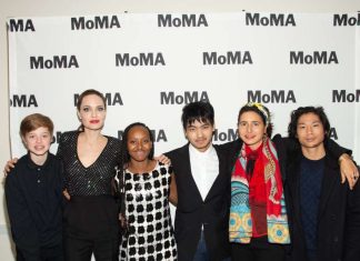 Angelina Jolie and eldest kids have night at the museum